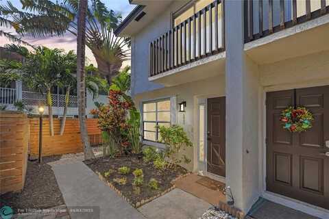 1917 NE 3RD ST, Deerfield Beach, FL 33441