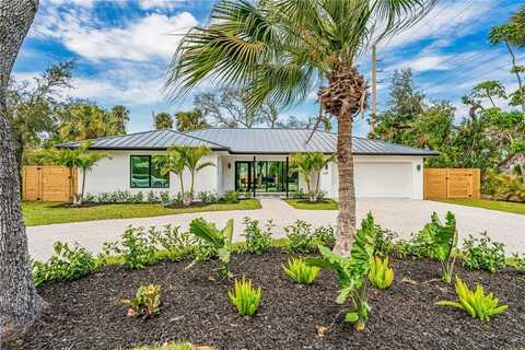 645 Flamevine Lane, Vero Beach, FL 32963