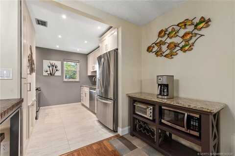 1915 SW Palm City Road unit: 8H, Stuart, FL 34994