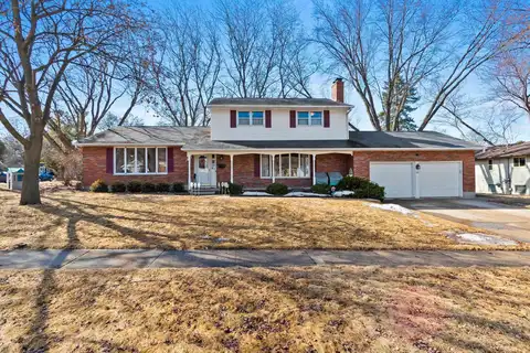 1320 RIDGEWAY Boulevard, DE PERE, WI 54115