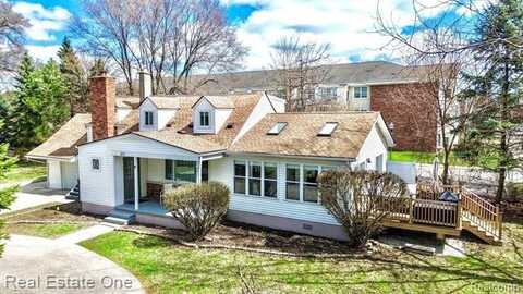 571 ANDRESEN Court, Hazel Park, MI 48030