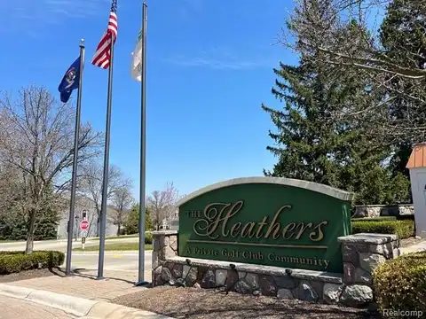 536 CAMBRIDGE Way, Bloomfield Hills, MI 48304