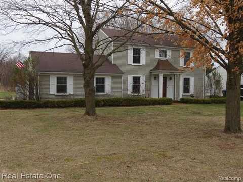 29280 ROEDIGER Court, New Hudson, MI 48165