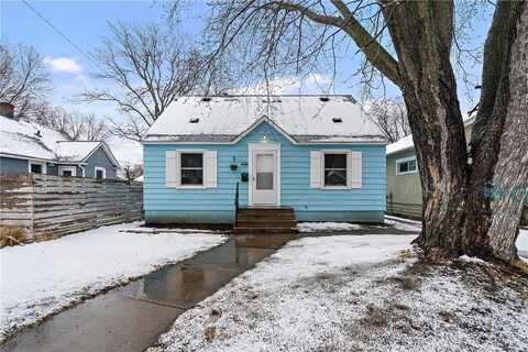 3921 42nd Avenue S, Minneapolis, MN 55406