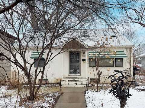 5030 Russell Avenue N, Minneapolis, MN 55430