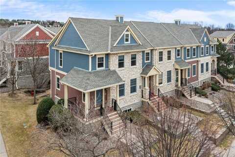 10754 Falling Water Lane, Woodbury, MN 55129