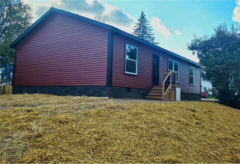 422 Court Avenue N, Sandstone, MN 55072