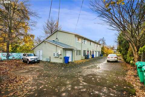 2309 SE 90TH AVE, Portland, OR 97216