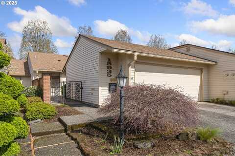 15935 SW GREENS WAY, Portland, OR 97224