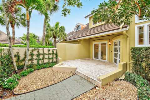 2576 Muirfield Court, Wellington, FL 33414