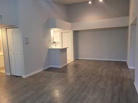 4197 N Haverhill Road, West Palm Beach, FL 33417