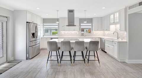 76 Waterford D, Delray Beach, FL 33446