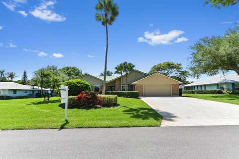 8222 SE Royal Street, Hobe Sound, FL 33455