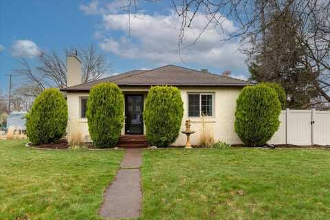 10503 E Valleyway Ave, Spokane Valley, WA 99206