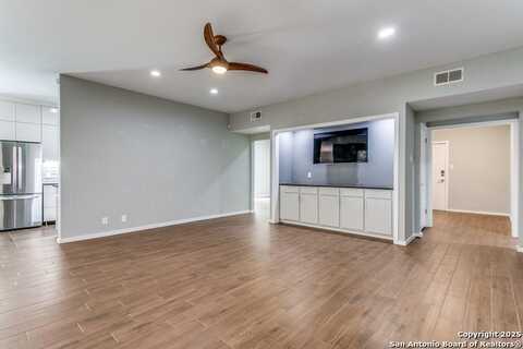 3678 HIDDEN DRIVE, San Antonio, TX 78217