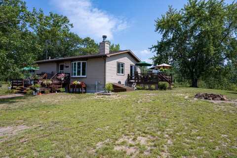 N9656 19th Avenue, Necedah, WI 54646