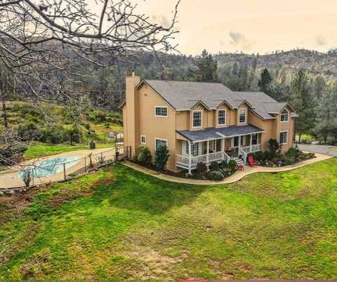 8703 Muletown Road, Redding, CA 96001
