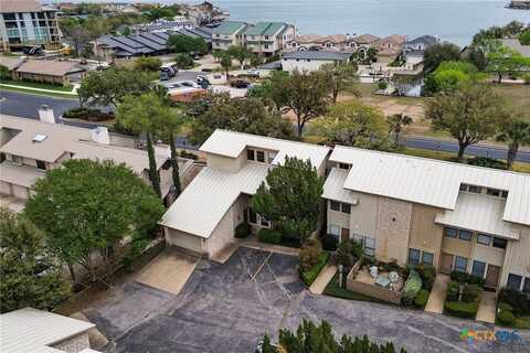 704 Horseshoe Bay Boulevard, Horseshoe Bay, TX 78657