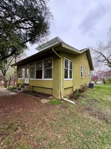 1951 Indian Mounds Boulevard, Evansville, IN 47715