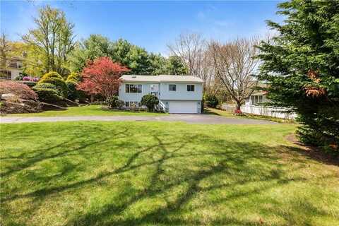 11 Highland Avenue, Warwick, RI 02886