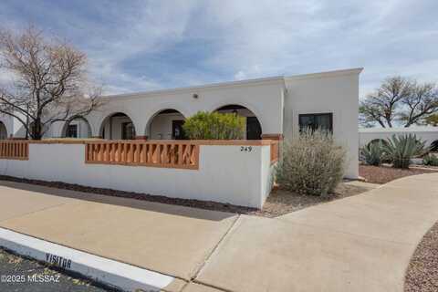 249 S Paseo Lobo, Green Valley, AZ 85614