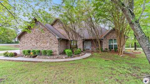 301 Forest Lake Dr, Texarkana, TX 75503