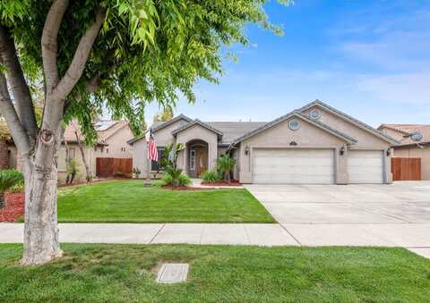 2316 N Carson Court, Visalia, CA 93291