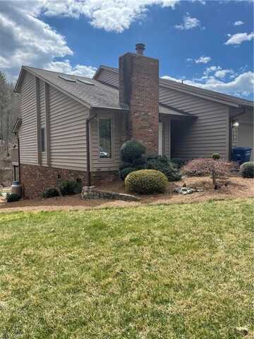 1506 Ivy Trace, Wilkesboro, NC 28697