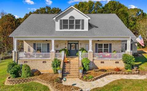 7447 Middlestream Road, Browns Summit, NC 27214
