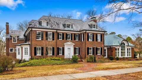 815 Woodland Drive, Greensboro, NC 27408