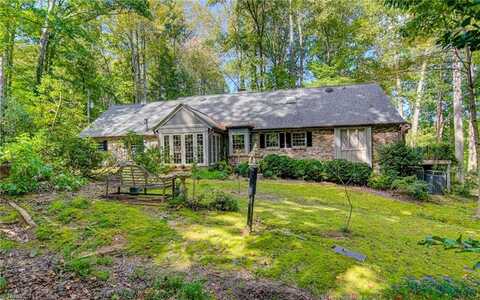 1250 Glennview Drive, Kernersville, NC 27284