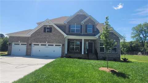 1606 Lazy Fox Lane, Kernersville, NC 27284