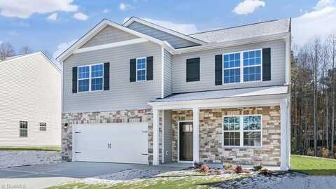 3121 Middle Creek Lane, Greensboro, NC 27405