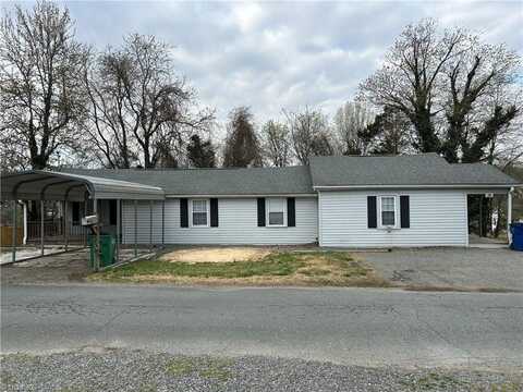 891 Carroll Street, Mount Airy, NC 27030