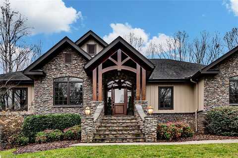 868 Laurel Drive, Asheboro, NC 27205