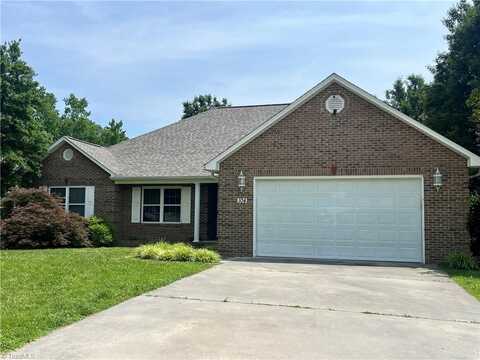 104 Autumn Hill Court, Archdale, NC 27263