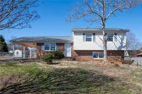 214 Harvest Drive, King, NC 27021