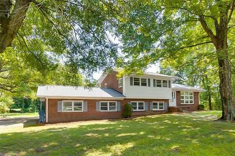 6877 Coltrane Mill Road, Randleman, NC 27317