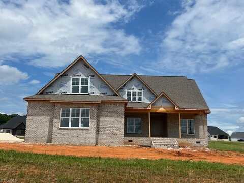7612 Dovefield Drive, Stokesdale, NC 27357