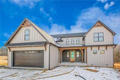 139 Meeting House Lane, Advance, NC 27006