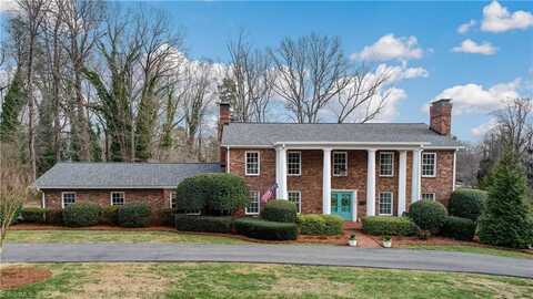 707 Parkway Boulevard, Reidsville, NC 27320