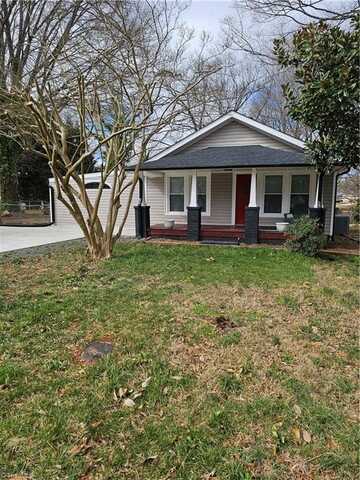 108 Wintergreen Road, Winston Salem, NC 27107