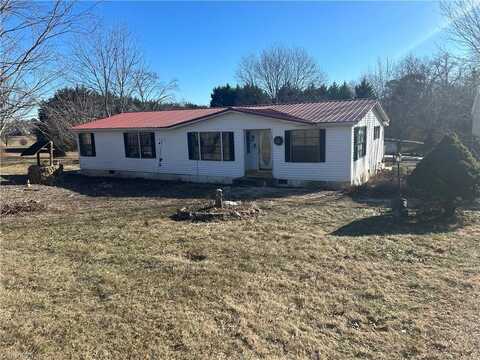 134 Tom Hunter Road, Pilot Mountain, NC 27041