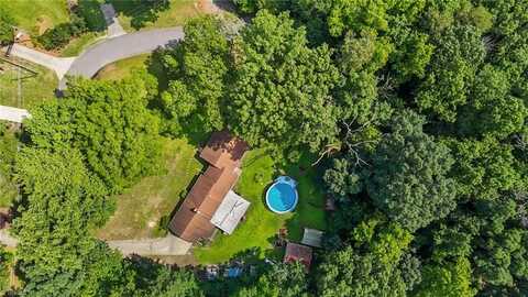 5011 Shadygrove Lane, Greensboro, NC 27407