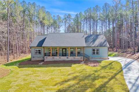 274 Cove Wood Drive, Denton, NC 27239