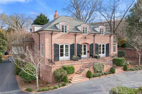 1984 Runnymede Road, Winston Salem, NC 27104