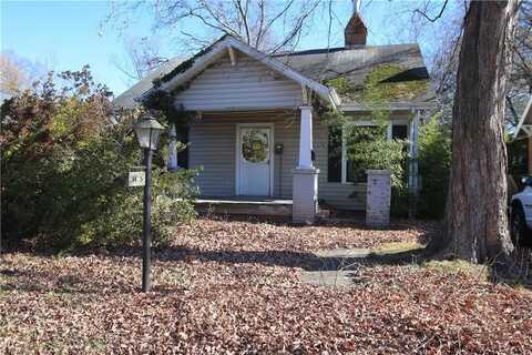1405 Lexington Avenue, Greensboro, NC 27403