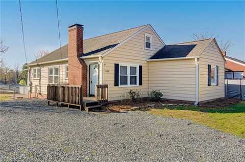 5089 Baux Mountain Road, Winston Salem, NC 27105