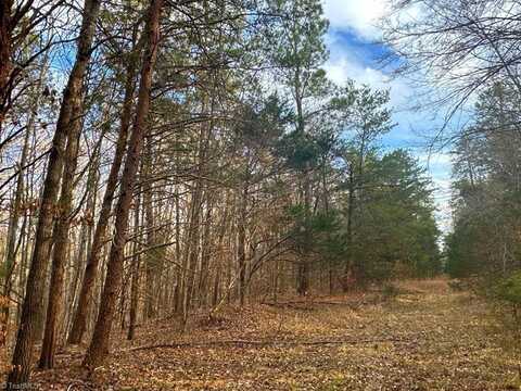 149 Pinecrest Drive, Trinity, NC 27370