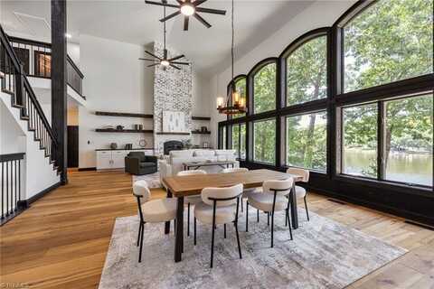 228 Rima Landing, Denton, NC 27239
